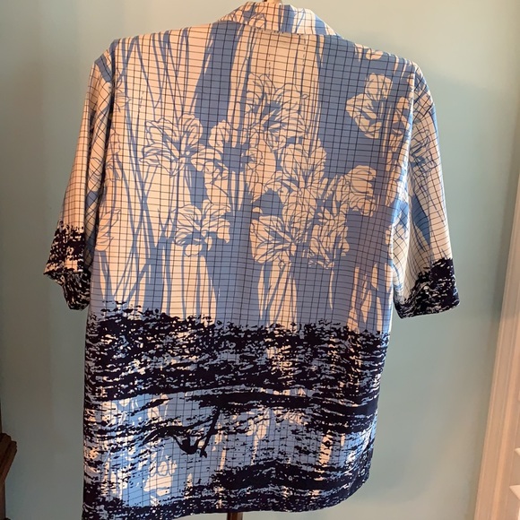 Hawaiian shirt - Picture 6 of 8